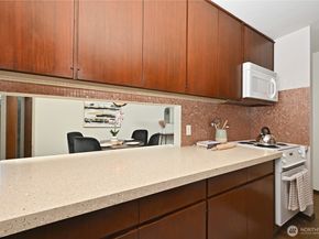 2312 W Crockett Street, Seattle WA 98199