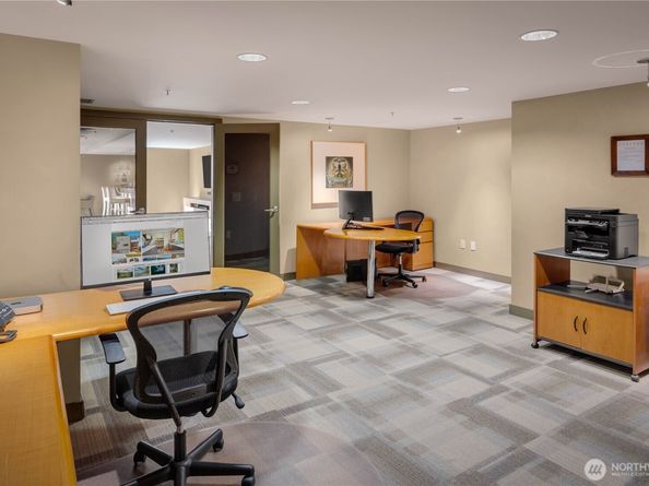 2929 1st Avenue 718, Seattle WA 98121
