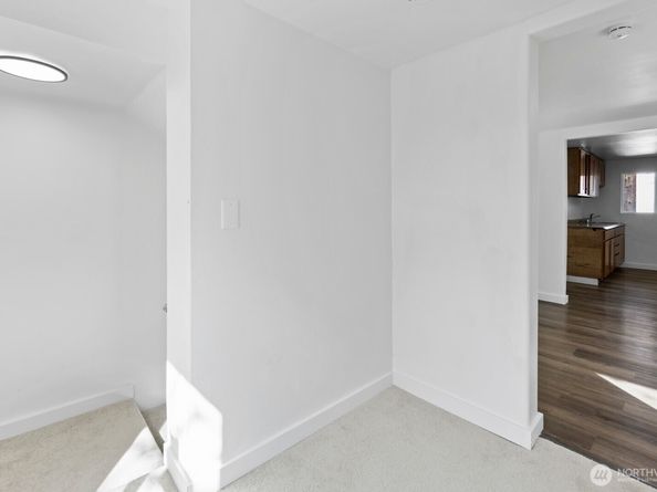 1023 SW Roxbury Street, Seattle WA 98106