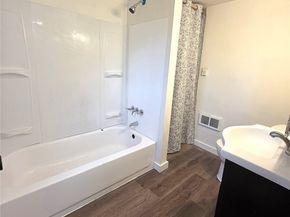 1023 SW Roxbury Street, Seattle WA 98106