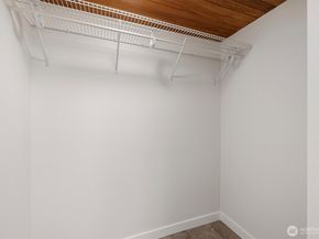 12718 NE 120th Street J2, Kirkland WA 98034