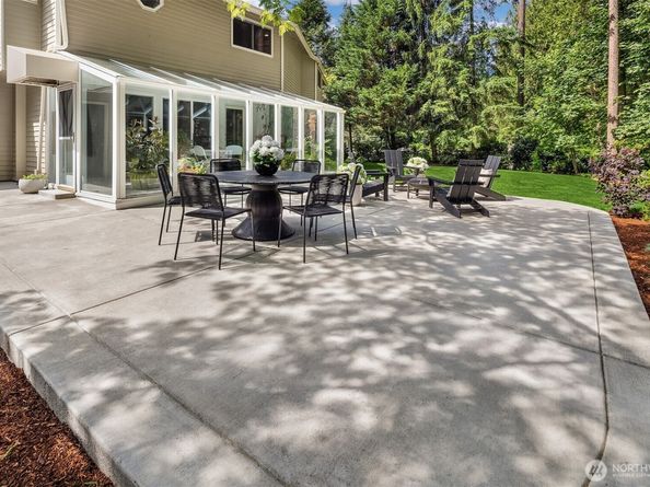 19006 185th Avenue NE, Woodinville WA 98077