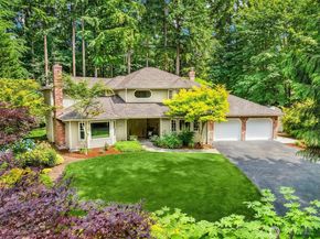 19006 185th Avenue NE, Woodinville WA 98077