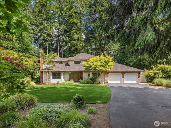 19006 185th Avenue NE, Woodinville WA 98077