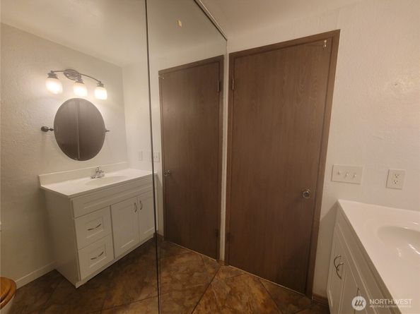 33010 17th Place S A108, Federal Way WA 98003