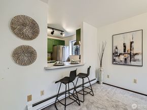 3434 25th Avenue W 101, Seattle WA 98199