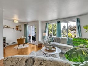 7217 NE 175th Street 211, Kenmore WA 98028