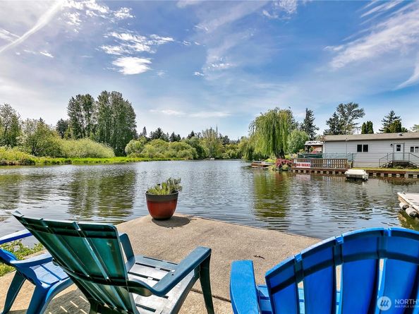 7217 NE 175th Street 211, Kenmore WA 98028