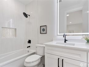 1606 106th Ave SE, Bellevue WA 98004