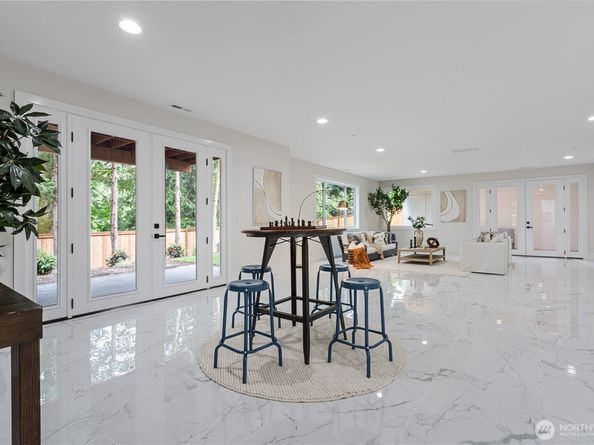 1606 106th Ave SE, Bellevue WA 98004