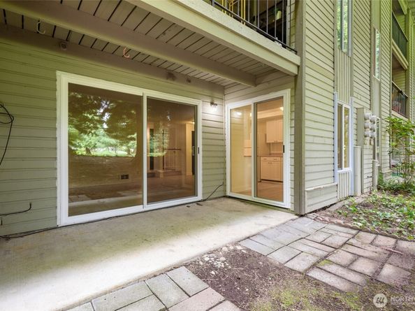 17514 151st Avenue SE 14, Renton WA 98058