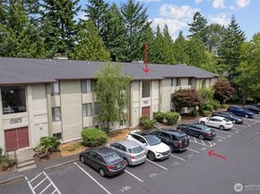 17514 151st Avenue SE 14, Renton WA 98058