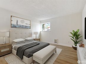 17514 151st Avenue SE 14, Renton WA 98058