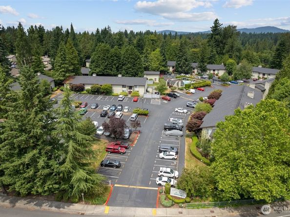 17514 151st Avenue SE 14, Renton WA 98058