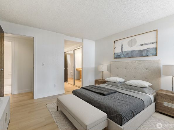 17514 151st Avenue SE 14, Renton WA 98058