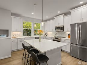 12124 NE 194th Court C, Bothell WA 98011
