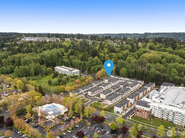 12124 NE 194th Court C, Bothell WA 98011