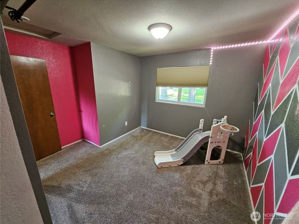 122 Fireweed Street, Port Orchard WA 98366