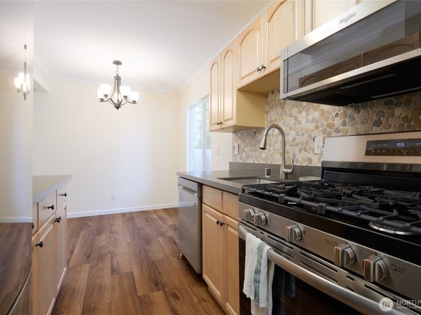 5029 84th Street SW 301, Mukilteo WA 98275