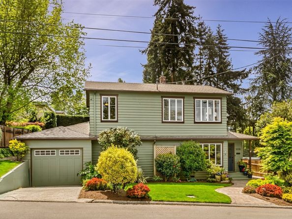 10218 NE 65th Street, Kirkland WA 98033