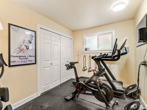 10218 NE 65th Street, Kirkland WA 98033