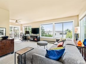 10218 NE 65th Street, Kirkland WA 98033