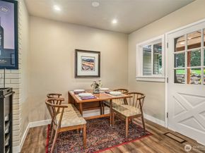 10218 NE 65th Street, Kirkland WA 98033