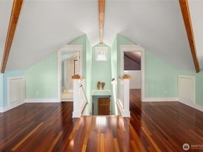 1423 37th Avenue, Seattle WA 98122