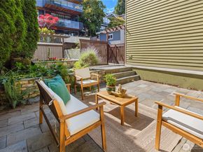 1423 37th Avenue, Seattle WA 98122
