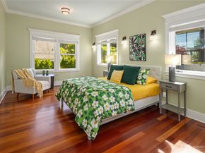 1423 37th Avenue, Seattle WA 98122
