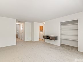 8221 53rd Avenue W 15C, Mukilteo WA 98275