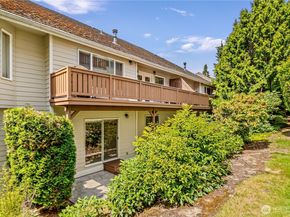 8221 53rd Avenue W 15C, Mukilteo WA 98275