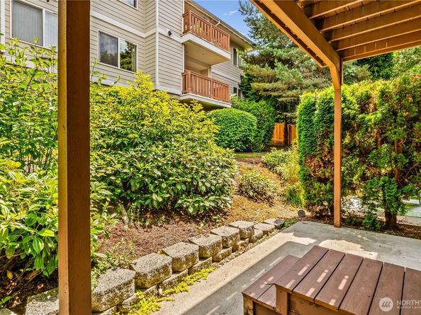 8221 53rd Avenue W 15C, Mukilteo WA 98275