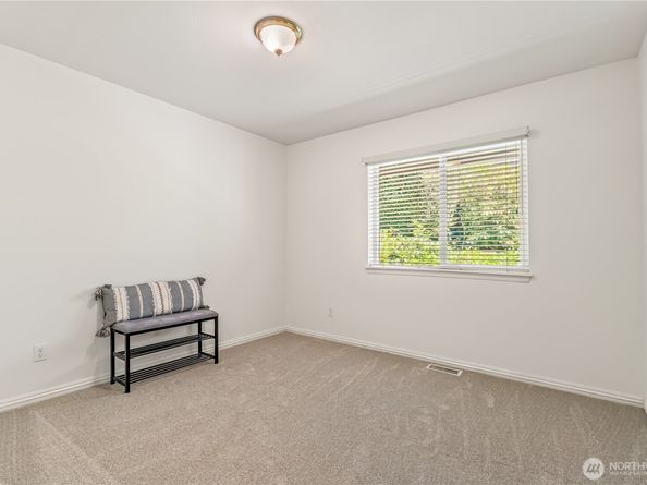 8221 53rd Avenue W 15C, Mukilteo WA 98275