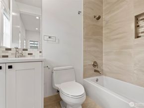 6002 156th Avenue NE, Redmond WA 98052
