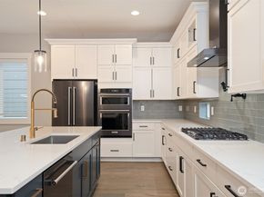 7585 S 130th Place, Seattle WA 98178