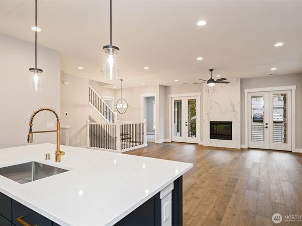 7585 S 130th Place, Seattle WA 98178