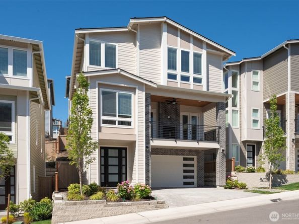 7585 S 130th Place, Seattle WA 98178