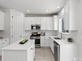 12819 Springboard Avenue NW, Silverdale WA 98383