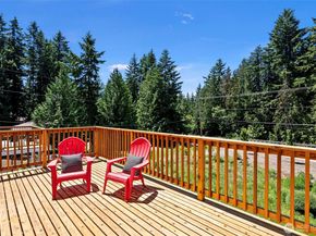 12819 Springboard Avenue NW, Silverdale WA 98383