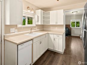 14226 44th Street NE, Lake Stevens WA 98258