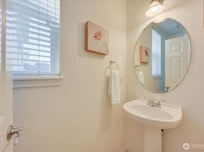 15204 48th Avenue SE, Everett WA 98208
