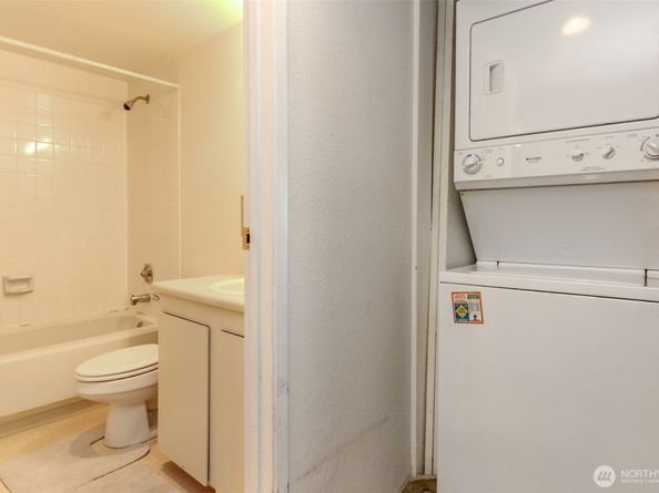 17514 151st Avenue SE 116, Renton WA 98058