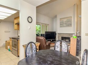 17514 151st Avenue SE 116, Renton WA 98058