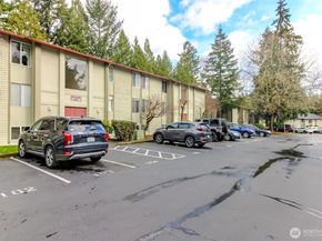 17514 151st Avenue SE 116, Renton WA 98058