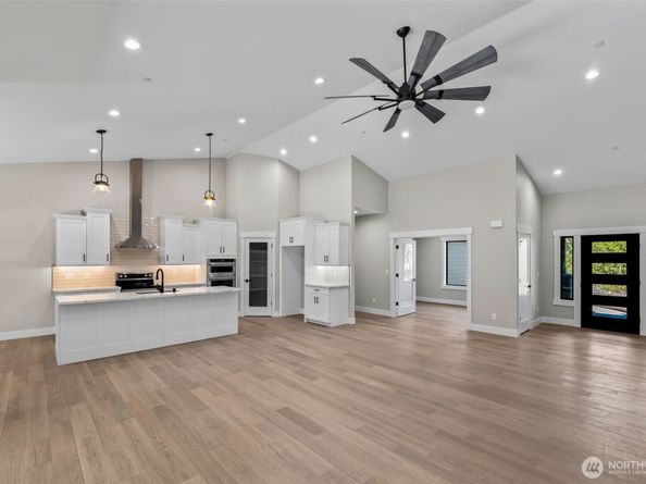 9300 Rustic Rock Lane SE, Port Orchard WA 98366
