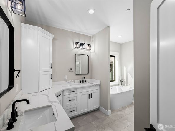 9300 Rustic Rock Lane SE, Port Orchard WA 98366