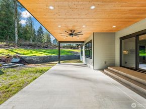 9300 Rustic Rock Lane SE, Port Orchard WA 98366