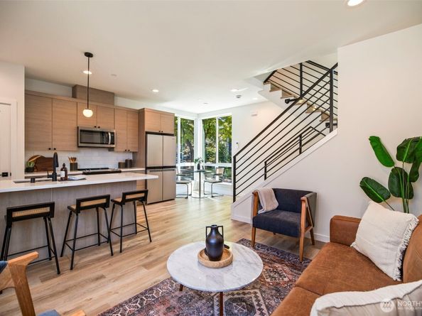115 22nd Avenue B, Seattle WA 98122