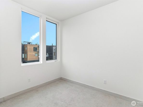 6719 Carleton Avenue S B, Seattle WA 98108